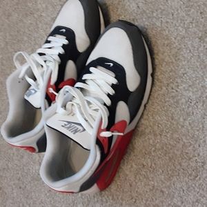 Men's Nike Sneakers size 9.5